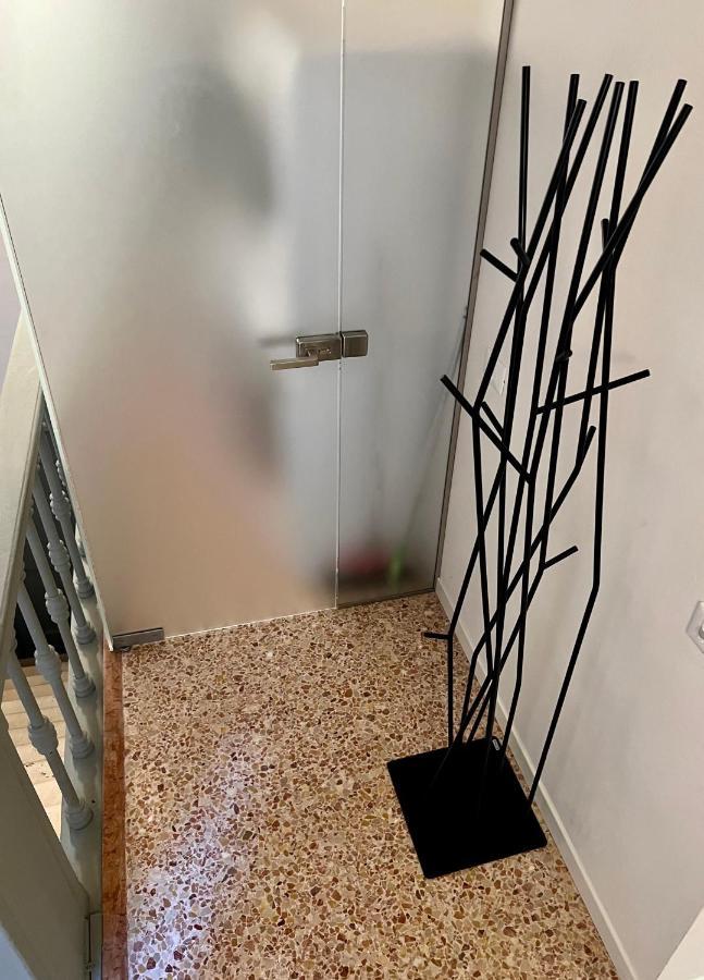Apt Teatro Венеция Экстерьер фото